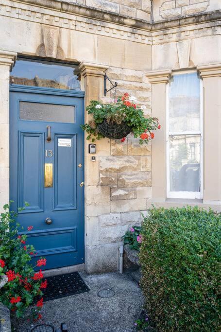 Central Bath Apartment Exterior photo